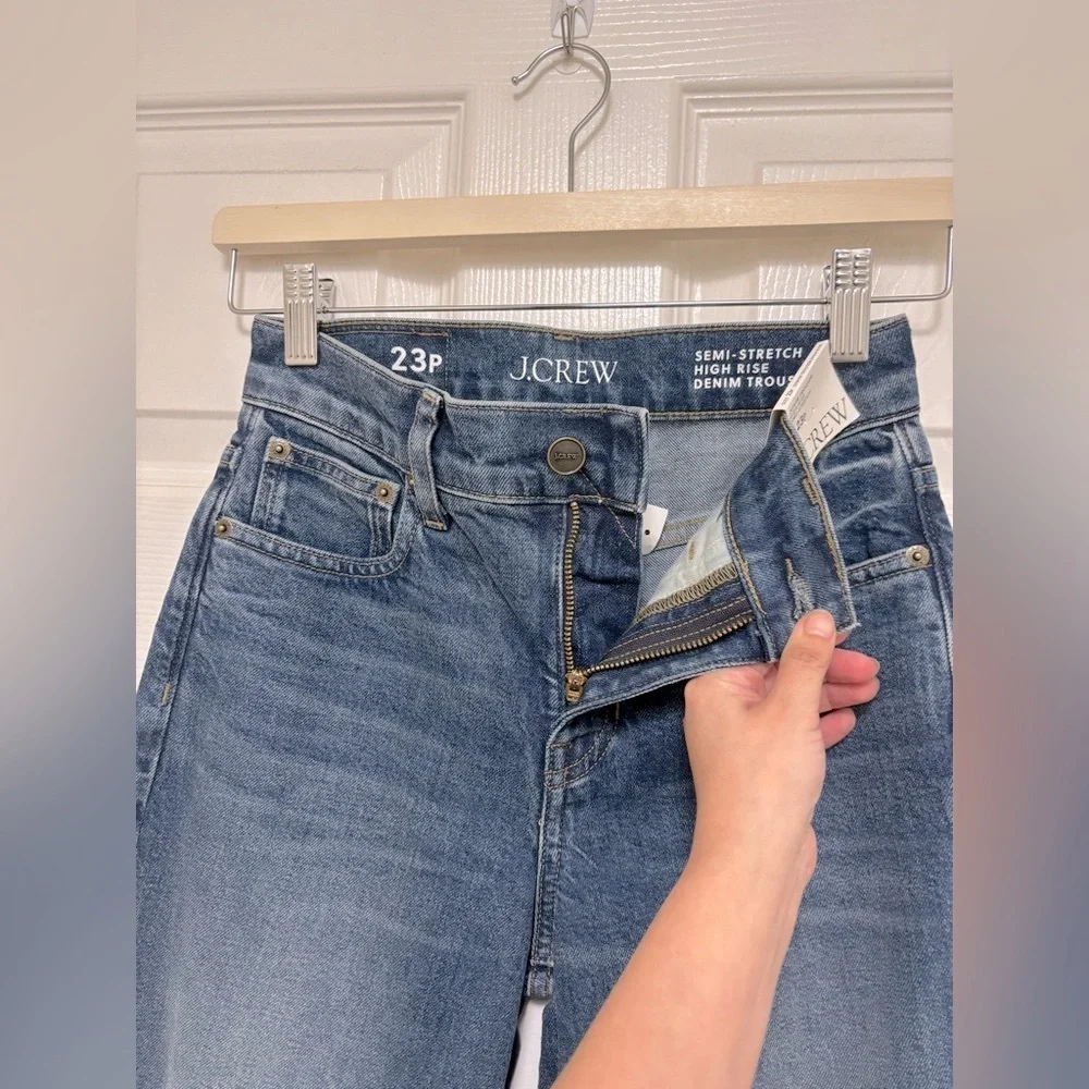 NWT J.Crew Petite Denim Trouser Jean in Charlotte Wash - Picture 6 of 10